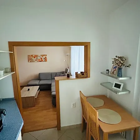 Apartman Pri Vahu *